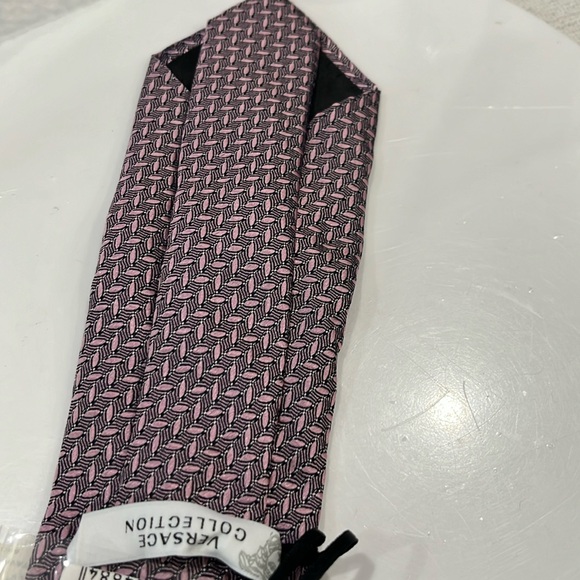Versace Collection Other - VERSACE COLLECTION MEN’S TIE PINK/BLACK CARAVATTA SAKS BRAND NEW
